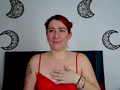 Snapshot of PamelaMK chatting on September 18, 2025, 11:12 am PamelaMK online show from September 18, 2025, 11:12 am