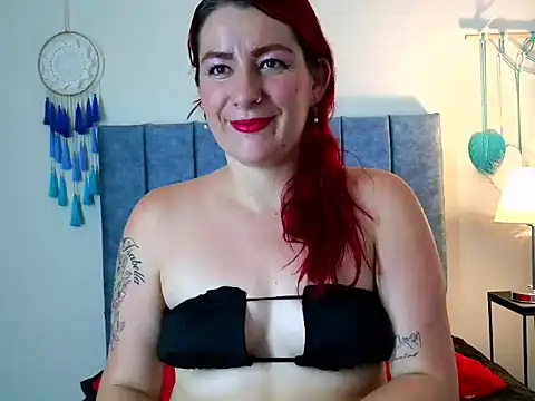 Snapshot of PamelaMK chatting on September 30, 2025, 5:29 pm PamelaMK online show from September 30, 2025, 5:29 pm