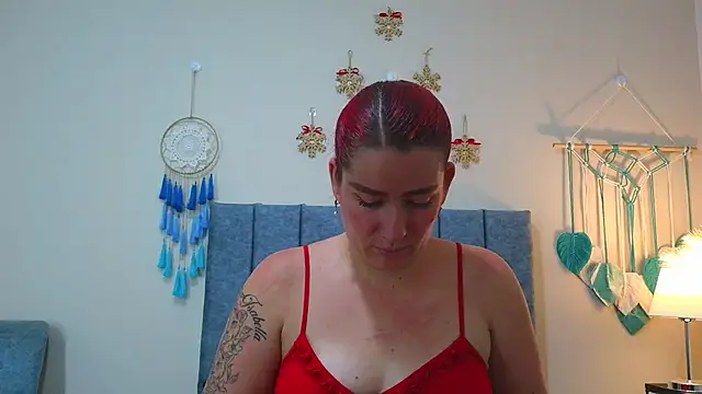 Snapshot of PamelaMK chatting on November 27, 2025, 11:34 am PamelaMK online show from November 27, 2025, 11:34 am