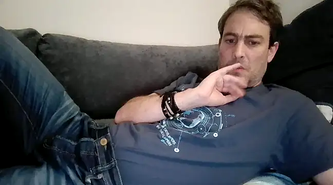 basquehotboy online show from January 3, 2025, 10:29 pm