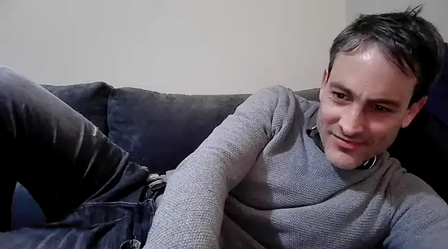 basquehotboy online show from March 1, 2025, 10:10 pm