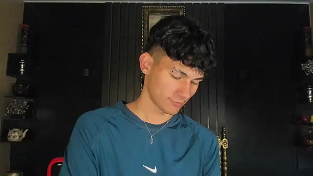 Alexx tc online show from December 12, 2024, 3:43 am