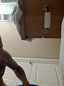 huego79 online show from September 30, 2025, 2:38 am