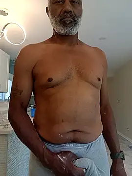 yasohw online show from September 16, 2025, 3:57 pm