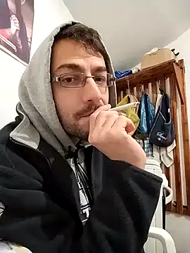 HungEddy online show from December 19, 2024, 11:03 pm