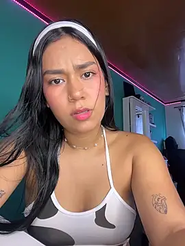 ALANAH KITTY online show from February 24, 2026, 7:45 pm