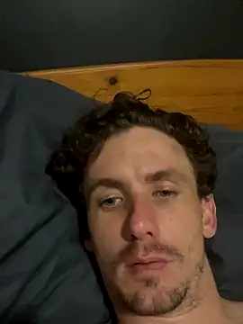 bradleyjamesmc online show from September 13, 2025, 9:58 pm