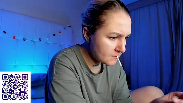 Snapshot of Debbie_Taylor chatting on November 5, 2025, 5:02 pm Debbie Taylor online show from November 5, 2025, 5:02 pm