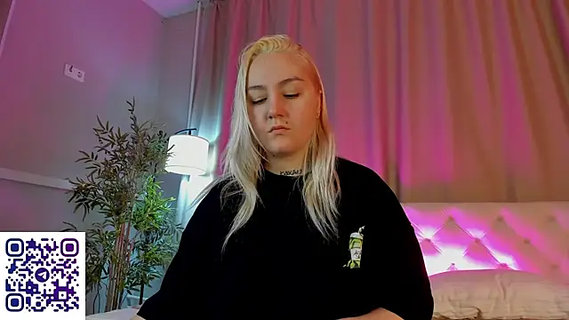 Snapshot of Debbie_Taylor chatting on November 27, 2025, 4:20 pm Debbie Taylor online show from November 27, 2025, 4:20 pm