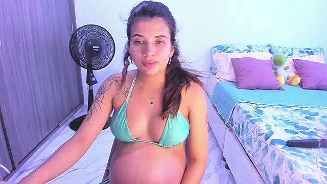 adop me   online show from December 18, 2024, 10:13 pm