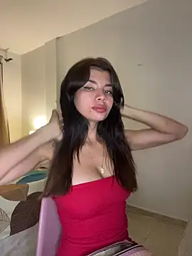 Snapshot of adop_me__ chatting on May 6, 2026, 11:21 pm adop me online show from May 6, 2026, 11:21 pm