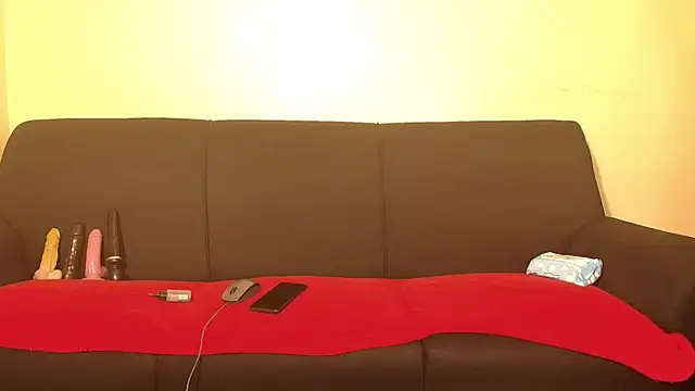 SweetHotLipsX39 online show from October 27, 2025, 11:25 am