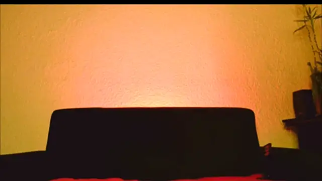 miabeautyxx online show from March 1, 2025, 11:06 am