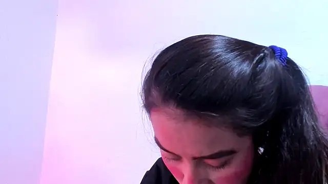 teffy lee online show from February 2, 2025, 8:51 pm