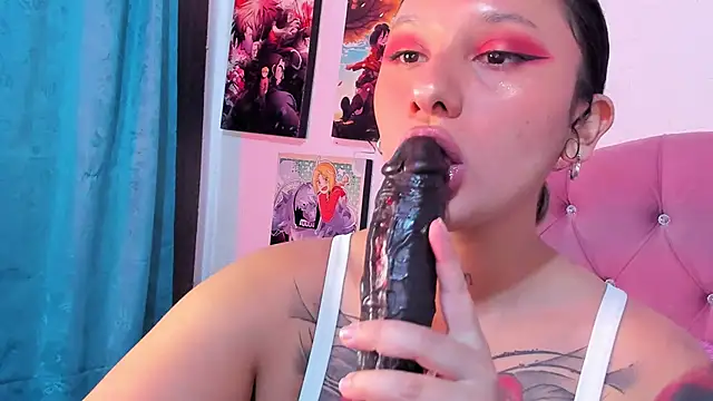 Mila nixon02 online show from September 26, 2025, 5:06 pm