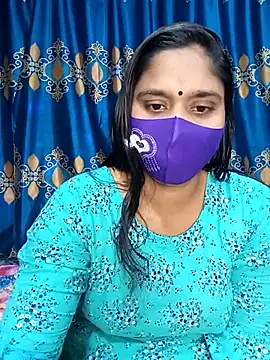 Hot Maleka online show from February 12, 2025, 12:33 pm