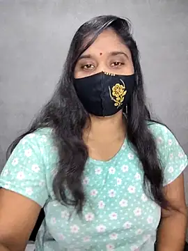 Hot Maleka online show from September 12, 2025, 1:22 pm