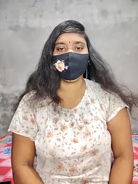 Hot Maleka online show from September 24, 2025, 12:47 am