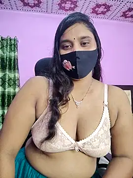 Hot Maleka online show from October 21, 2025, 2:29 pm