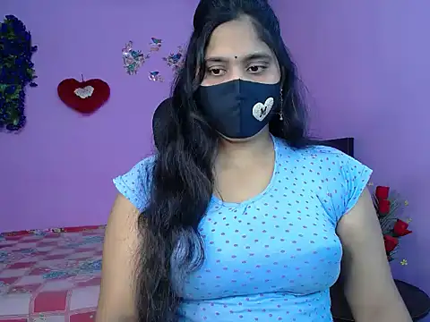 Hot Maleka online show from April 28, 2026, 4:45 pm