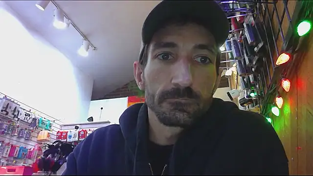 Snapshot of SlammyDjr chatting on October 9, 2025, 10:24 am SlammyDjr online show from October 9, 2025, 10:24 am