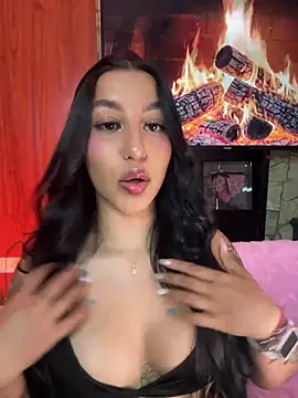Tamara Roberts1 online show from May 29, 2026, 2:09 am