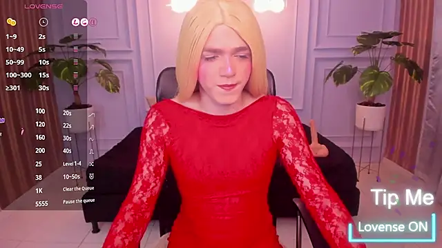 Snapshot of DylanRosse chatting on February 8, 2026, 12:41 pm DylanRosse online show from February 8, 2026, 12:41 pm