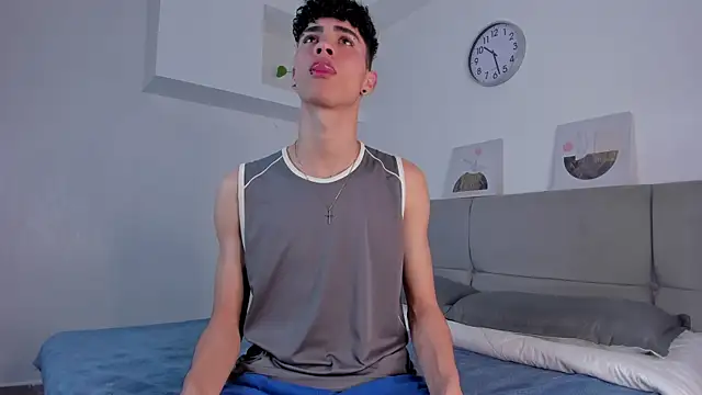 NeoRaptis online show from December 12, 2024, 8:10 pm