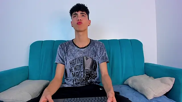 NeoRaptis online show from December 17, 2024, 8:21 pm