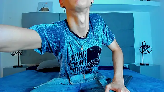 NeoRaptis online show from March 13, 2025, 8:11 pm