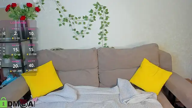 Snapshot of Little_Chips chatting on December 18, 2025, 5:19 pm Little Chips online show from December 18, 2025, 5:19 pm