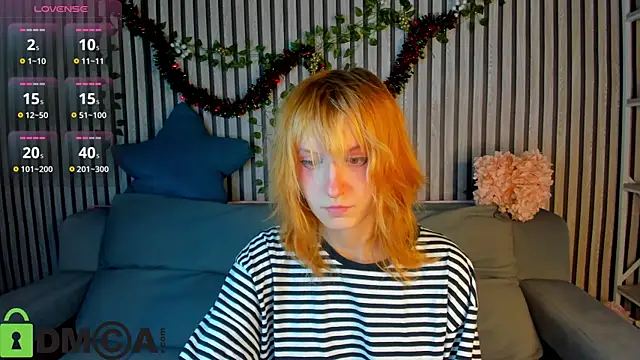 Snapshot of Little_Chips chatting on January 8, 2026, 5:15 pm Little Chips online show from January 8, 2026, 5:15 pm