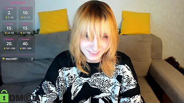 Snapshot of Little_Chips chatting on February 8, 2026, 5:16 pm Little Chips online show from February 8, 2026, 5:16 pm