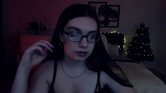 DaniellaLovely online show from December 10, 2024, 11:22 am