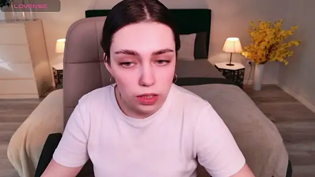 DaniellaLovely online show from February 21, 2026, 10:27 am