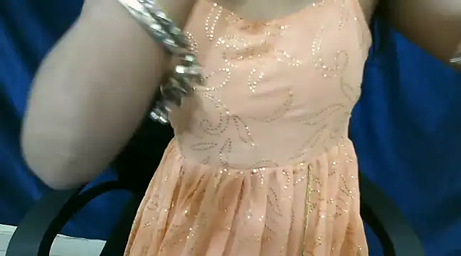 cutie-pie8 online show from December 3, 2024, 8:39 pm