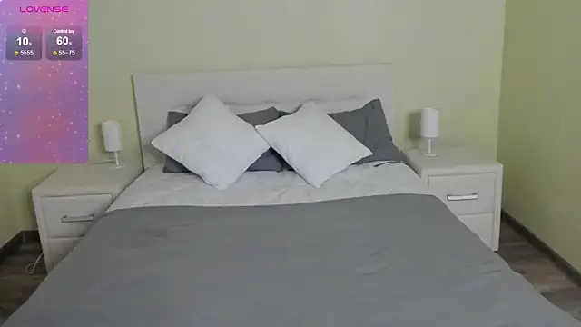 JulieTaylors online show from February 23, 2025, 5:07 pm