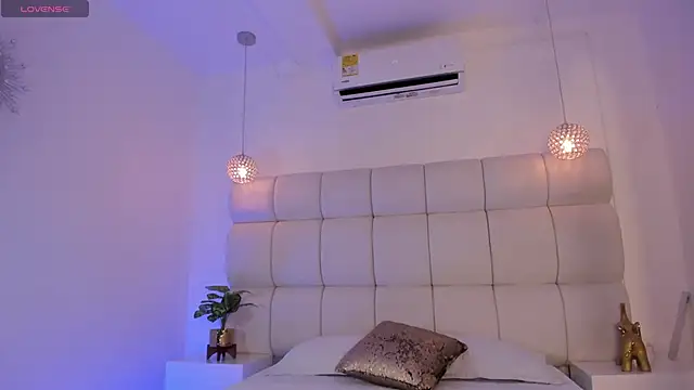 Snapshot of Alexa_Handler chatting on February 19, 2026, 3:24 am Alexa Handler online show from February 19, 2026, 3:24 am