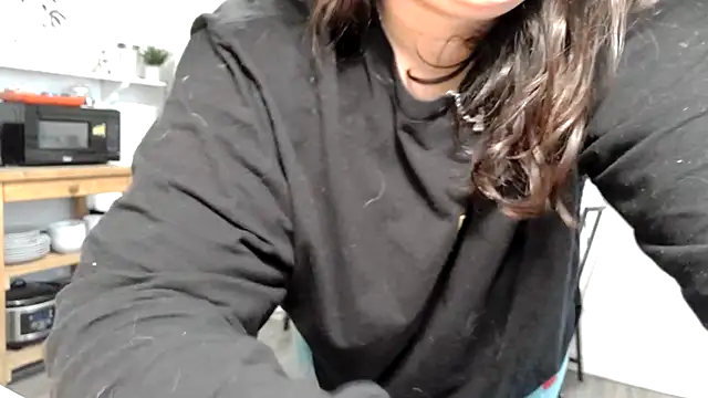 Kittyymaze1 online show from April 2, 2026, 11:52 am