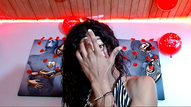 Snapshot of Maidi_ chatting on February 16, 2025, 4:53 pm Maidi online show from February 16, 2025, 4:53 pm