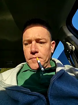 Bigtater1999 online show from November 5, 2025, 12:38 pm