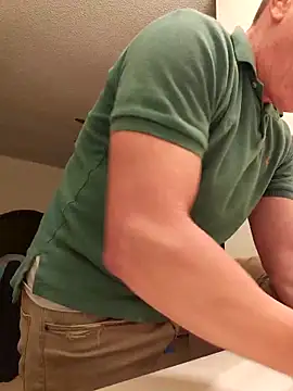 Bigtater1999 online show from November 11, 2025, 12:10 am