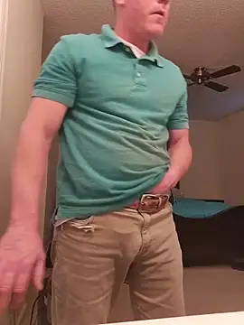 Bigtater1999 online show from June 1, 2026, 10:44 pm