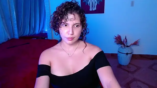 Snapshot of Sigrid- chatting on March 11, 2025, 3:37 am Sigrid- online show from March 11, 2025, 3:37 am