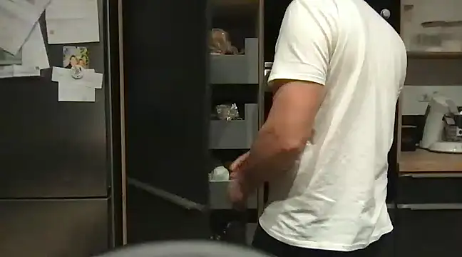 unconnudu21000 online show from December 14, 2024, 6:56 am