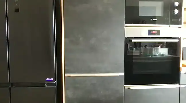 unconnudu21000 online show from January 28, 2025, 12:11 pm