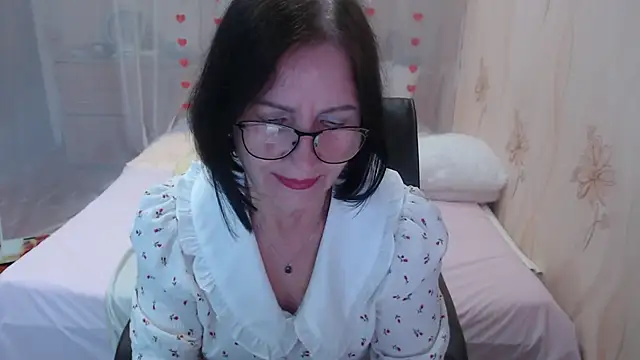 OlgaHottie online show from October 9, 2025, 11:47 pm