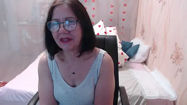 OlgaHottie online show from December 19, 2025, 11:34 pm