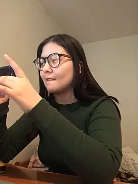 Prudie Gabriella online show from March 5, 2025, 12:33 pm