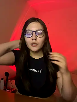 Prudie Gabriella online show from October 24, 2025, 6:26 pm